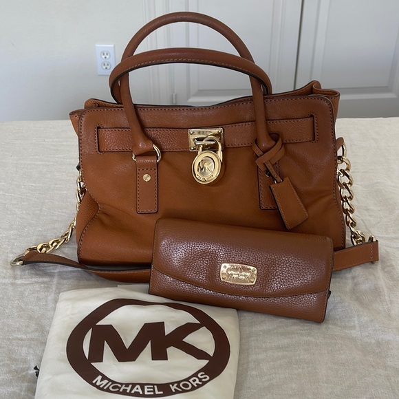 Michael Kors Handbags - Michael Kors Original Hamilton